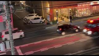 消防車　緊急走行