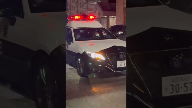 このあと公開！220系パトカー緊急走行🚨