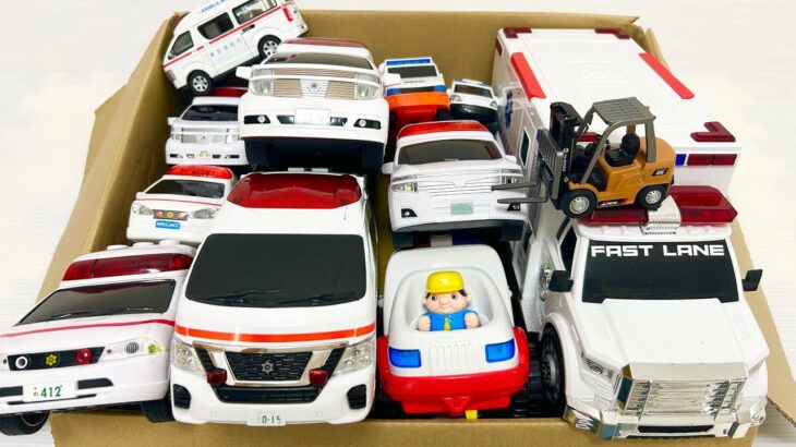 救急車のミニカー走る☆緊急走行テスト☆坂道走る｜ Ambulance miniature car runs! Emergensy driving test