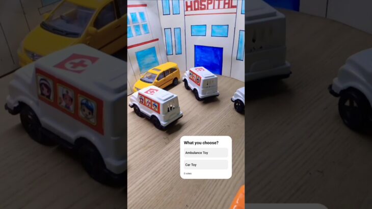 救急車のミニカー走る！緊急走行！坂道走行テスト Ambulance minicar runs with sirens sounding!