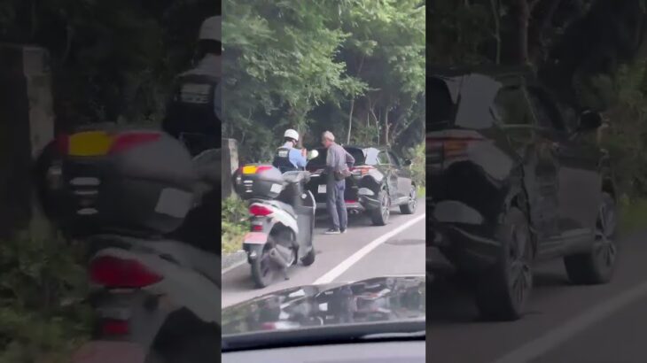 🚨とんでもない事故の対応をする警察官🚨　#shorts #shortsvideo #shortsfeed