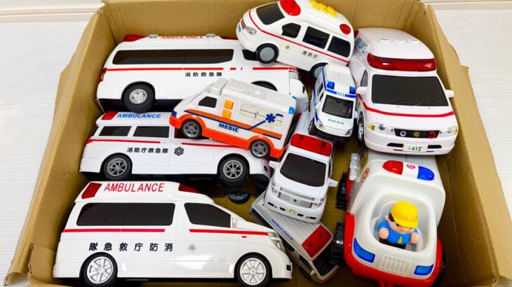 救急車のミニカーが走ります。サイレンありで坂道走行☆緊急走行｜Ambulance minicar runs in an emergency with sirens!