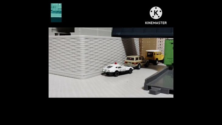 【トミカPV】パトカー緊急走行！