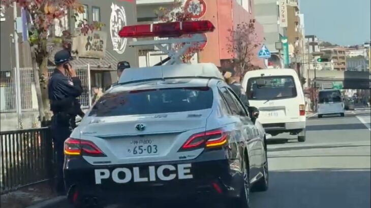 🚨なにがあった❓❓パトカー🚨警察官🚨警察車両🚨警察バイク🚨