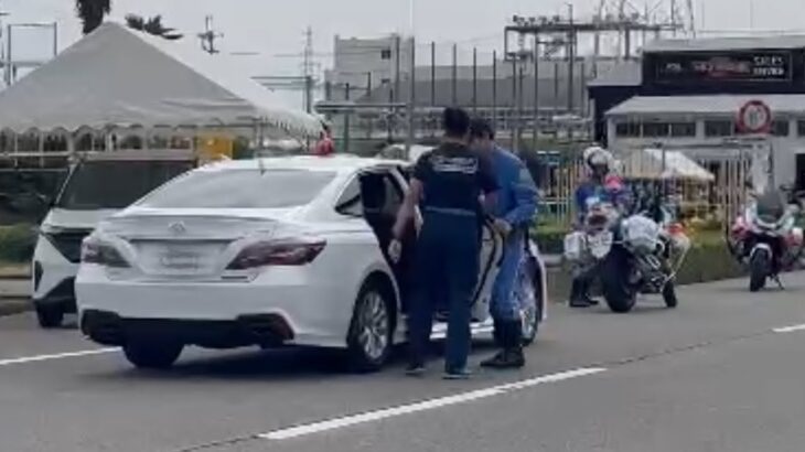 🚨ながらスマホの自転車検挙の一部始終🚨覆面パトカー🚨白バイ🚨兵庫県警🚨寸劇🚨