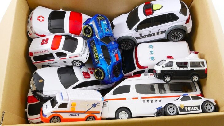 救急車とパトカーのミニカー走る☆緊急走行訓練 Ambulance and police car miniature cars running ☆ Emergency driving training