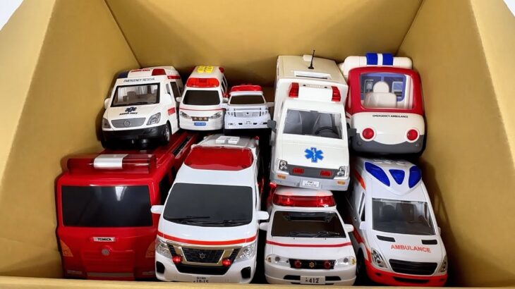 救急車のミニカーが走ります。サイレンありで坂道走行☆緊急走行｜Ambulance minicar runs in an emergency with sirens!