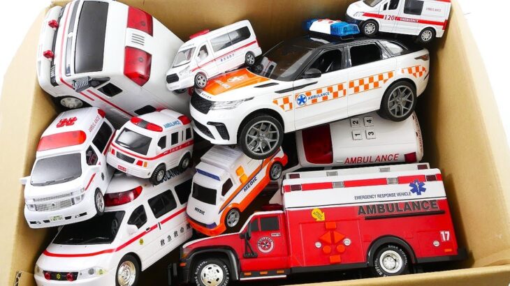 救急車のミニカーが走る☆緊急走行訓練 サイレン音。Miniature ambulance car running ☆ Emergency driving training siren sound.
