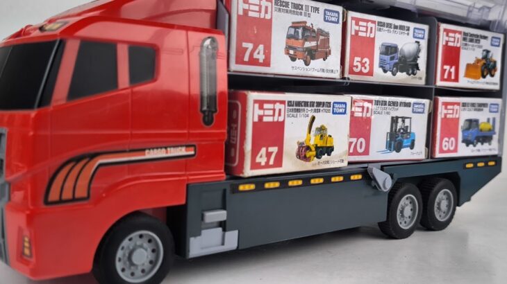 🚛 トミカ☆はたらく車コンボイパック！消防車＆ショベルカーがスライド収納☆｜Tomica Working Pack 2025