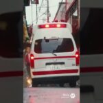 救急車が街を緊急走行！　#ambulance #救急車 #toys #automobile