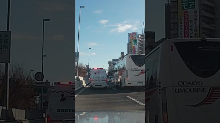 日本医科大学のドクターカー　緊急走行