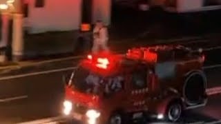 消防車　緊急走行　ポンプ車