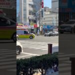 最大音量のサイレンで現場から出発する韓国の救急車(wail+補助サイレンyelp)#救急車 #韓国 #緊急出動 #緊急車両 #緊急走行 #119 #korea #ambulance #구급차 #출동