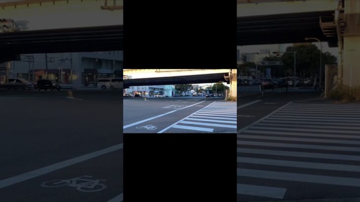 (緊急走行)12月9日(火)バイパス前交差点撮影‼️トヨタ・ハイメディック 高規格救急車 #shorts #救急車 #緊急走行 #緊急出動 #緊急車両