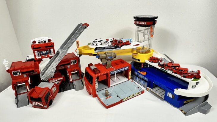 救急車☆消防車が坂道走る走るよ！☆緊急走行テスト！Ambulance ☆ Fire engine runs up a slope! ☆ Emergency driving test!