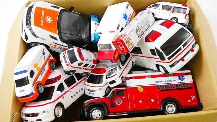 たくさんの救急車ミニカーが走る！坂道緊急走行訓練☆Many miniature ambulances on the move! Hillside emergency driving training☆