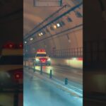 🚨トンネルを出た瞬間のサイレンが凄い🚨パトカー🚨大阪府警🚨 #パトカー #short #shorts