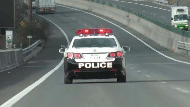 🚨高速道路を走行するパトカー🚨兵庫県警🚨赤色灯🚨　#パトカー