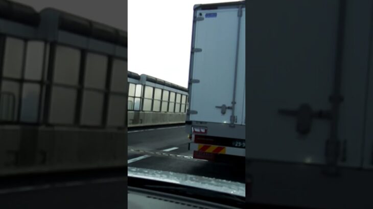 首都高パトカー、緊急走行！！