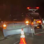 🚨側溝にハマるプリウス😳😳😳🚨パトカー🚨兵庫県警🚨 #プリウス