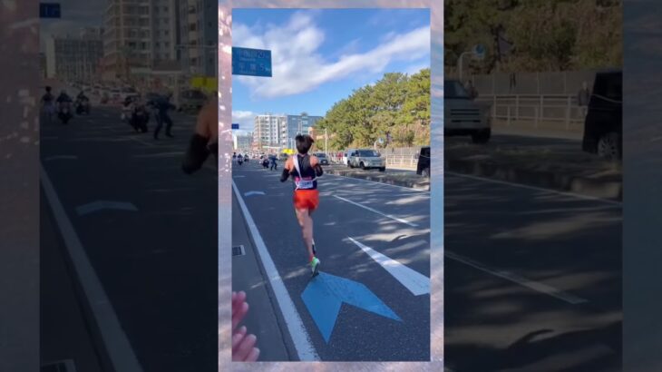 白バイ隊員が脚で爆走してんのおもろすぎるw #shorts #箱根駅伝