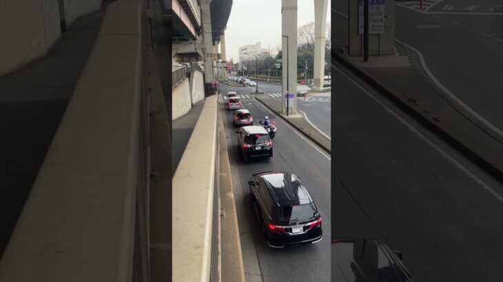 警視庁第4方面交通機動隊白バイ緊急走行(NT1100P)