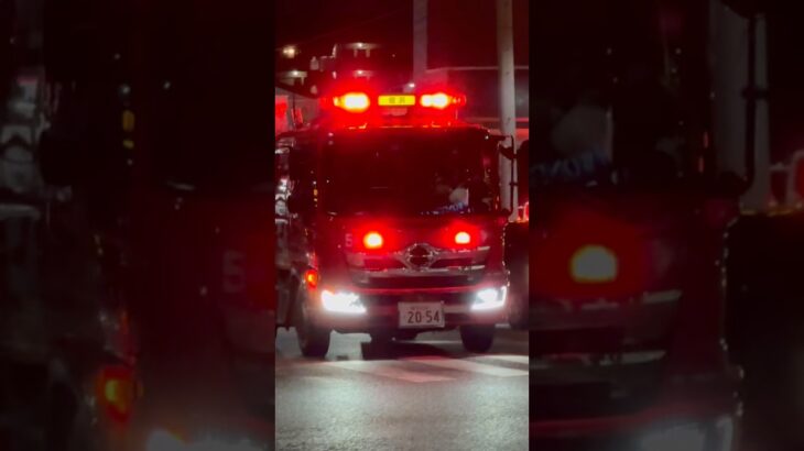 #福岡市消防局 #消防車 #救急車 今日の夜7:00から公開！姪浜P54・西本署救急29 2台同時緊急走行
