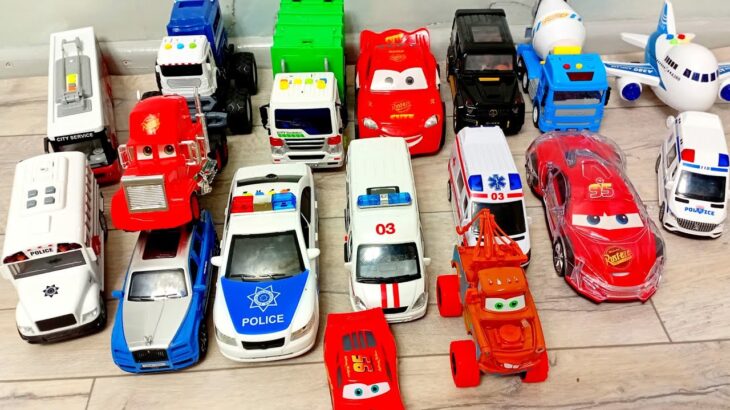 救急車のミニカー走る! 緊急走行テスト。坂道走る☆Ambulance minicar runs in an emergency! Slope driving test