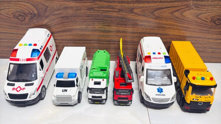 救急車のミニカー走る☆緊急走行テスト☆坂道走る｜ Ambulance miniature car runs! Emergensy driving test