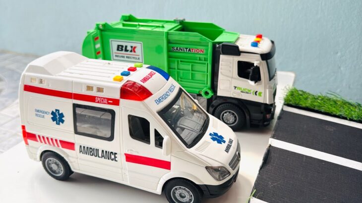 救急車のミニカー走る☆緊急走行テスト☆坂道走る｜ Ambulance miniature car runs! Emergensy driving test