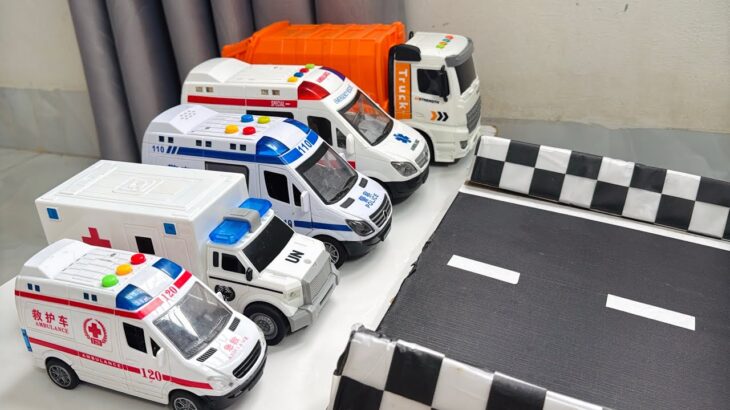 救急車のミニカー走る☆緊急走行テスト☆坂道走る｜ Ambulance miniature car runs! Emergensy driving test