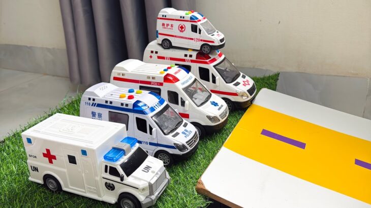 救急車のミニカー走る☆緊急走行テスト☆坂道走る｜ Ambulance miniature car runs! Emergensy driving test