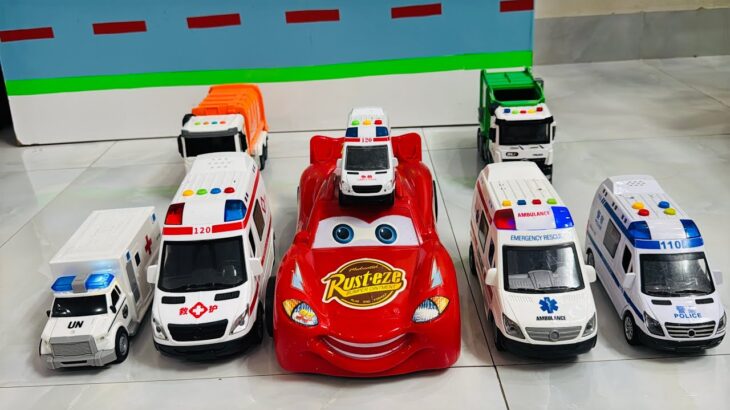 救急車のミニカー走る☆緊急走行テスト☆坂道走る｜ Ambulance miniature car runs! Emergensy driving test