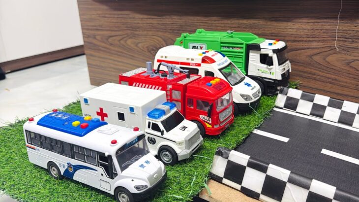 救急車のミニカーが走ります。サイレンありで坂道走行☆緊急走行｜Ambulance minicar runs in an emergency with sirens!