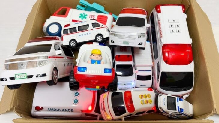 救急車のミニカーが走る! 緊急車両 坂道 サイレン音☆Miniature ambulance car running! Emergency vehicle hill siren sound