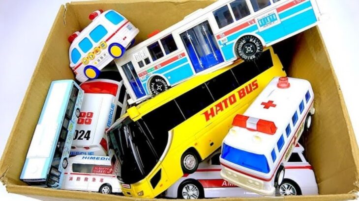 救急車のミニカーが走る! 緊急車両 坂道 サイレン音☆Miniature ambulance car running! Emergency vehicle hill siren sound