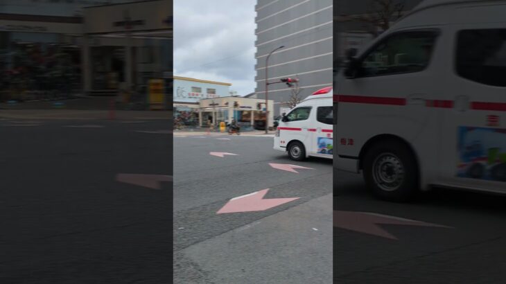 救急車緊急走行 #救急車 #緊急走行