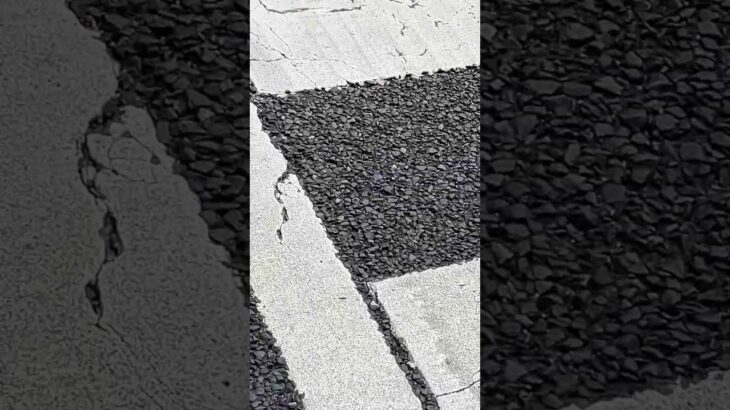 つかしん到着するまで救急車緊急走行中ですです🚑