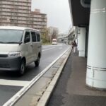 【緊急走行】マイクパフォーマンスで、交差点に進入する横浜市消防局（保土ヶ谷第一救急隊）