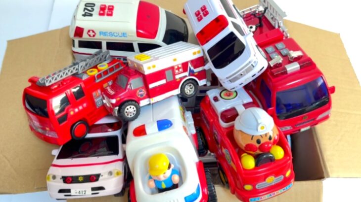 救急車ミニカー大疾走！サイレン鳴らして坂道を走る緊急車両🚑✨子供向けリアル走行シーン！