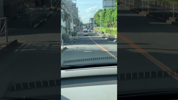 救急車🚑　緊急走行