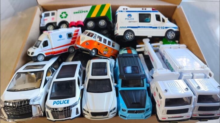 救急車のミニカー走る☆緊急走行テスト☆坂道走る｜ Ambulance miniature car runs! Emergensy driving test