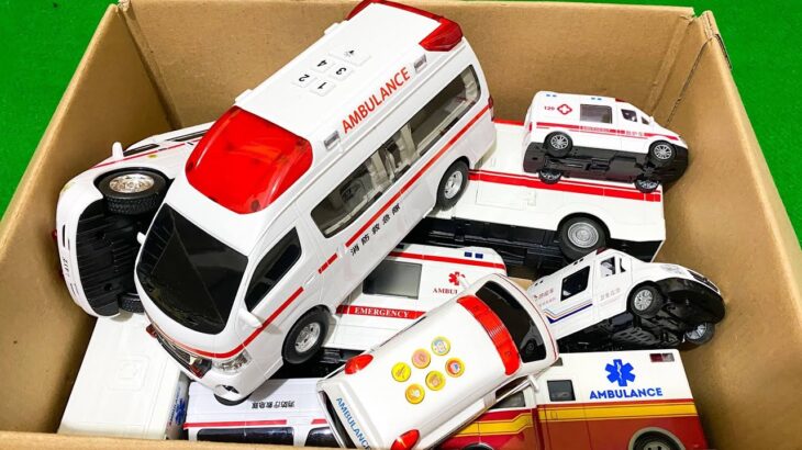 救急車のミニカー走る☆緊急走行テスト☆坂道走る｜ Ambulance miniature car runs! Emergensy driving test