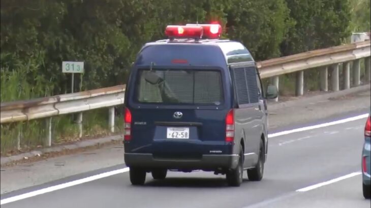 🚨高速道路を走る警察車両🚨赤色灯🚨 #パトカー #兵庫県警 #警察車両 #赤色灯