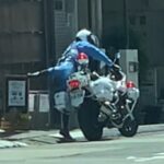 😳😳白バイに遭遇😳😳😳🚨白バイ🚨兵庫県警🚨 #白バイ #白バイ隊員 #兵庫県警