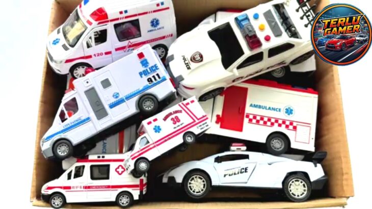 救急車ミニカーが坂道を爆走！🚑 サイレン音付き緊急車両おもちゃ｜子供向け楽しいカー動画