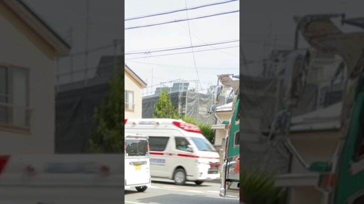 TCDサイレンを鳴らし緊急走行 アクティビーコン搭載ハイメディック救急車【本町救急隊・藤沢市消防局】