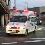 【緊急走行】夕方の茨木市内を緊急走行！社会医療法人愛仁会 高槻病院　ドクターカー （新生児救急車）