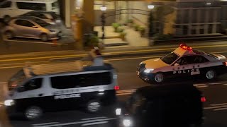 パトカー　緊急走行