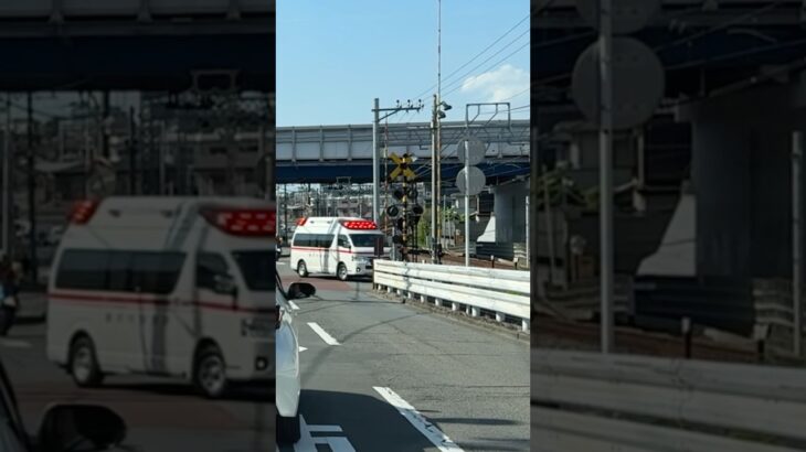 小田急線の踏切を渡るアクティビーコン搭載ハイメディック救急車【善行救急隊・藤沢市消防局】